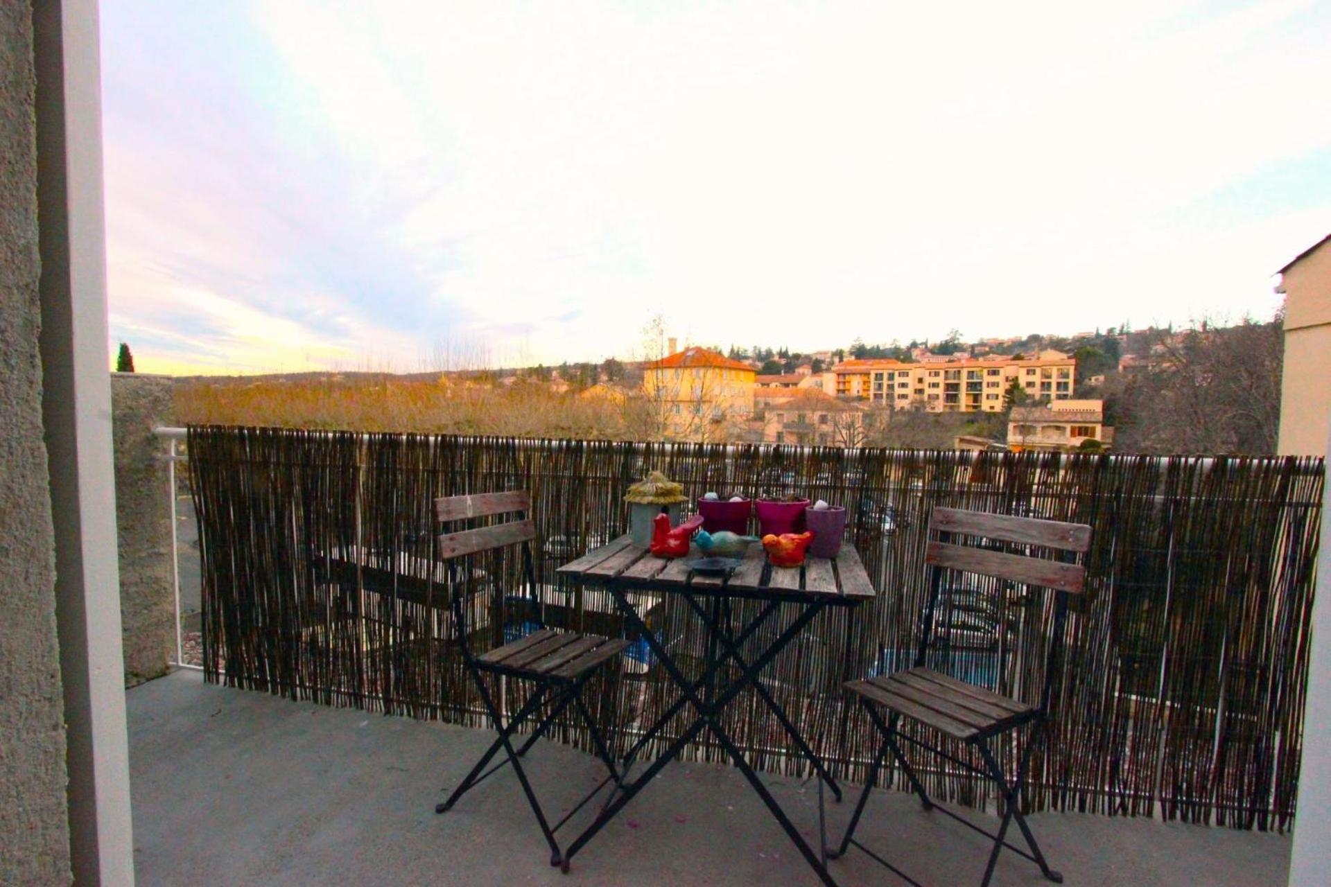 Joli Appartement Avec Balcon Au Coeur De Forcalquier Εξωτερικό φωτογραφία